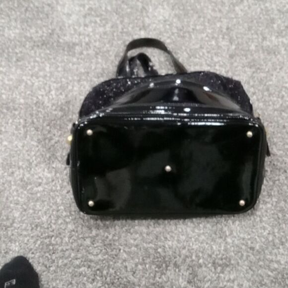 Emporio Armani black patent leather and polyester fuzzy sparkle 2 handle purse - Picture 6 of 7